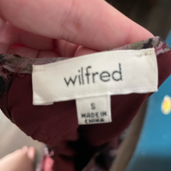 Aritzia Wilfred Crinkle Minidress Maroon Floral - Size Small - Picture 8 of 10